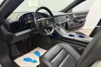 Porsche Taycan din 2021 cu 70.000 km - oferta POR250592 - foto 12