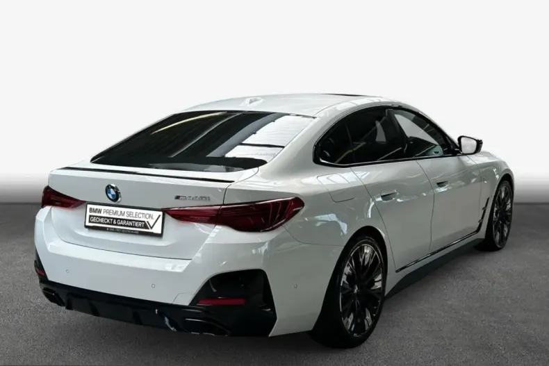BMW M440 (Seria 4) din 2025 cu 25.534 km - oferta BMW250598 - foto 2