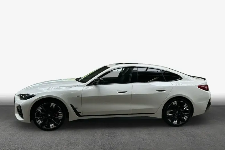 BMW M440 (Seria 4) din 2025 cu 25.534 km - oferta BMW250598 - foto 5