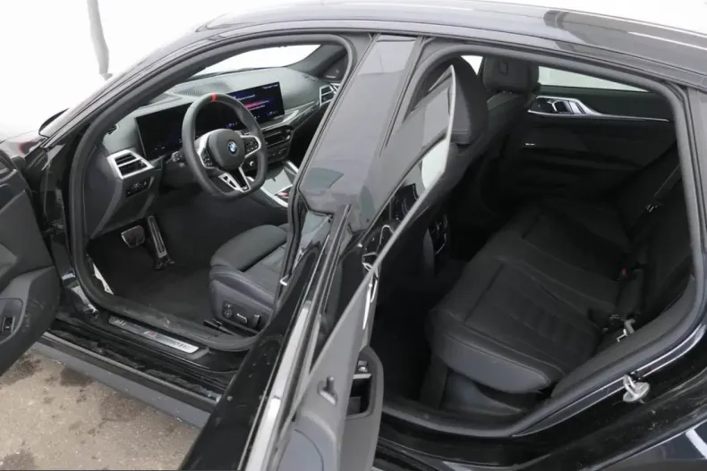 BMW M440 (Seria 4) din 2025 cu 25.899 km - oferta BMW250599 - foto 14