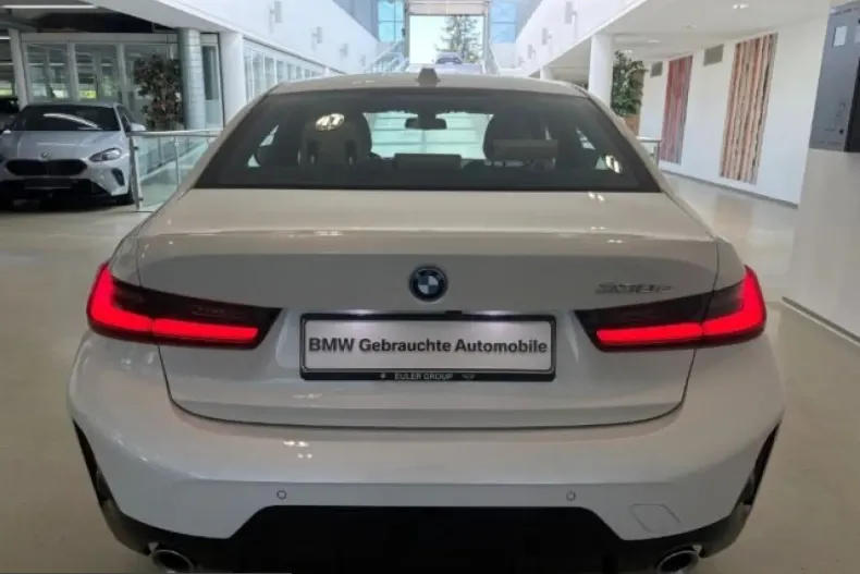 BMW 330 (Seria 3) din 2022 cu 50.892 km - oferta BMW250601 - foto 3