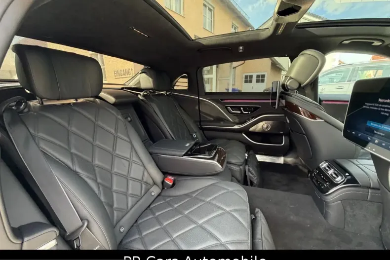 Mercedes-Benz S 580 (Clasa S) din 2023 cu 14.984 km - oferta MER250604 - foto 5