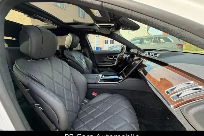 Mercedes-Benz S 580 (Clasa S) din 2023 cu 14.984 km - oferta MER250604 - foto 11