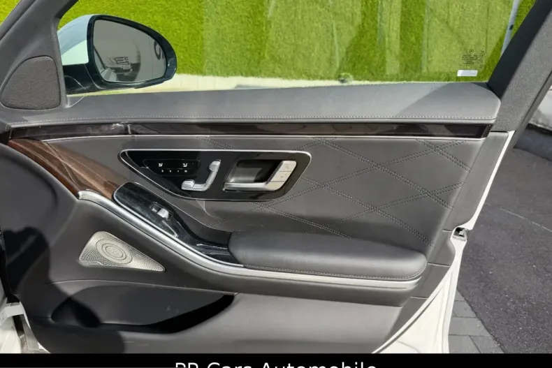 Mercedes-Benz S 580 (Clasa S) din 2023 cu 14.984 km - oferta MER250604 - foto 13