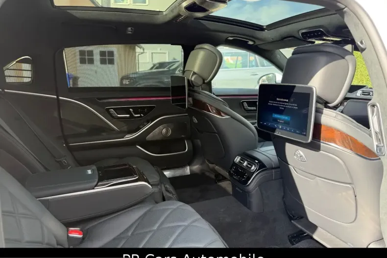 Mercedes-Benz S 580 (Clasa S) din 2023 cu 14.984 km - oferta MER250604 - foto 15