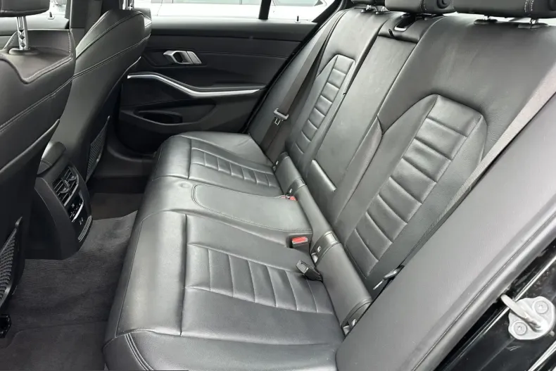 BMW 330 (Seria 3) din 2022 cu 74.880 km - oferta BMW250605 - foto 9