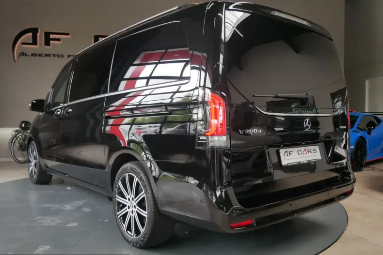 Mercedes-Benz V 300 (Clasa V) din 2025 cu 19.169 km - oferta MER250617 - foto 8