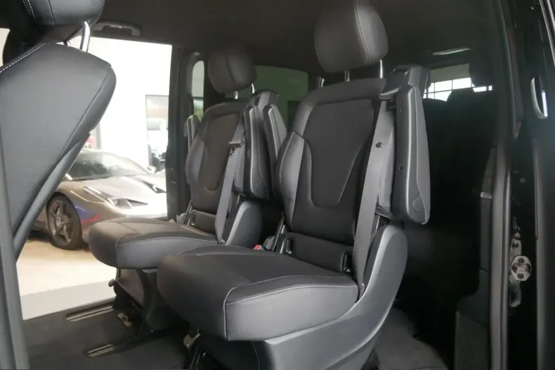 Mercedes-Benz V 300 (Clasa V) din 2025 cu 19.169 km - oferta MER250617 - foto 27