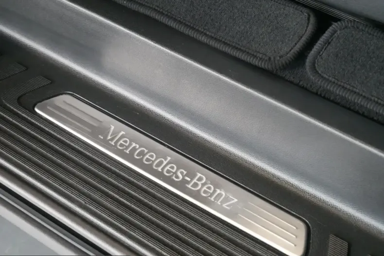 Mercedes-Benz V 300 (Clasa V) din 2025 cu 19.169 km - oferta MER250617 - foto 32