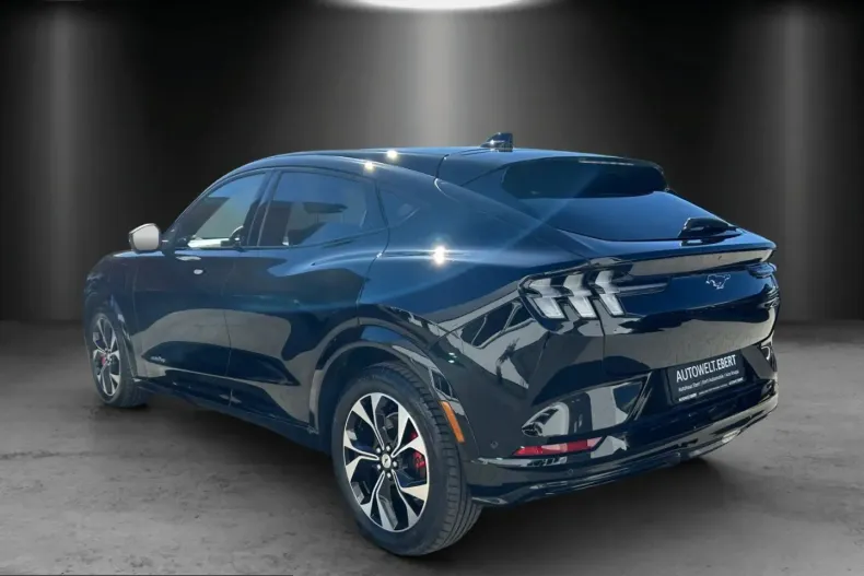 Ford Mustang Mach-E din 2022 cu 48.990 km - oferta FOR250618 - foto 2