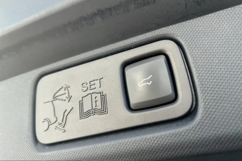 Ford Mustang Mach-E din 2022 cu 48.990 km - oferta FOR250618 - foto 15