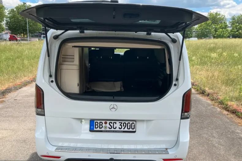 Mercedes-Benz V 300 (Clasa V) din 2025 cu 46.000 km - oferta MER250620 - foto 8