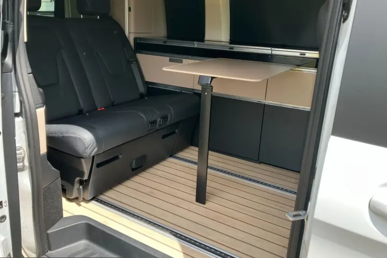 Mercedes-Benz V 300 (Clasa V) din 2025 cu 46.000 km - oferta MER250620 - foto 17