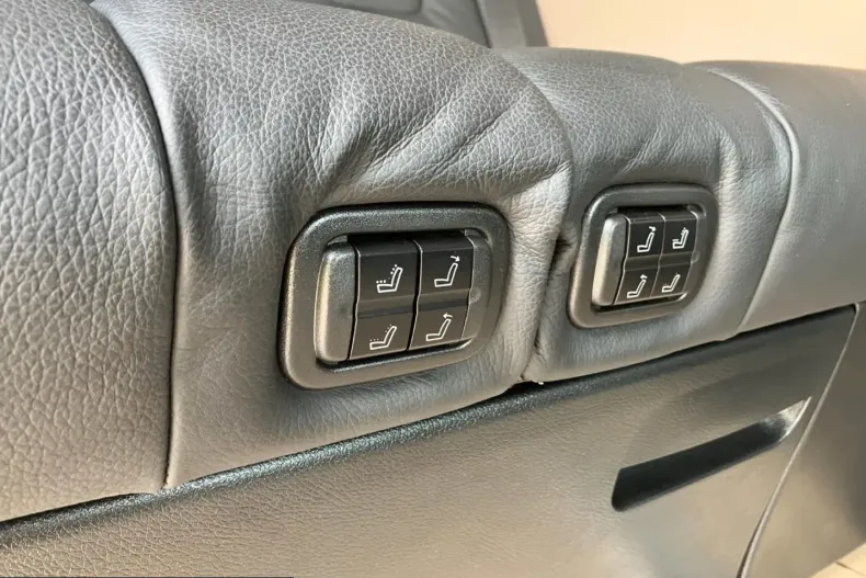 Mercedes-Benz V 300 (Clasa V) din 2025 cu 46.000 km - oferta MER250620 - foto 25