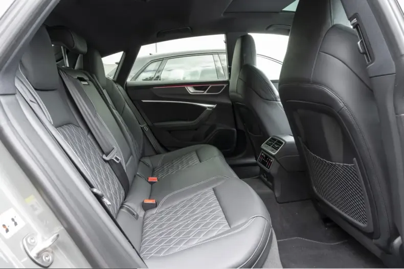 Audi A7 din 2024 cu 50.836 km - oferta AUD250625 - foto 9