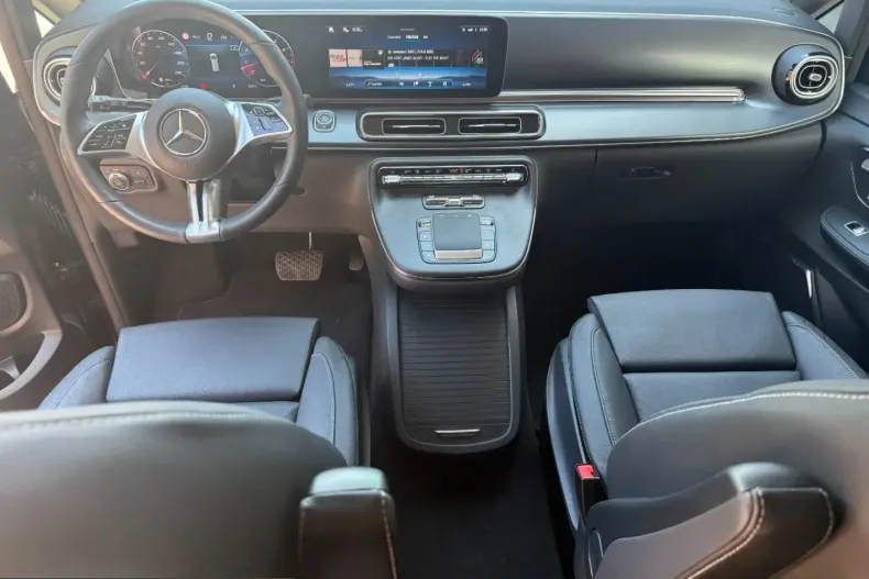 Mercedes-Benz V 300 (Clasa V) din 2025 cu 19.927 km - oferta MER250630 - foto 14
