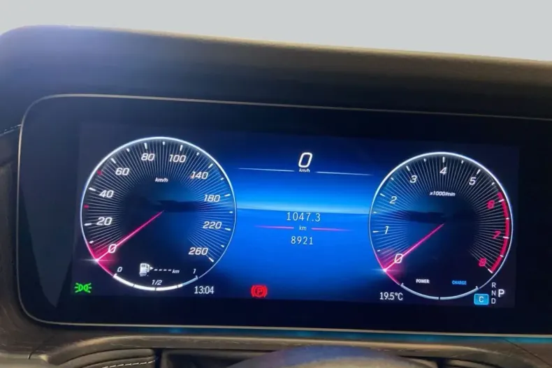 Mercedes-Benz G 500 (Clasa G) din 2024 cu 8.921 km - oferta MER250632 - foto 16