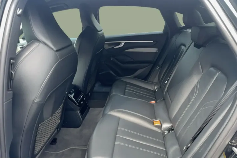 Audi A6 din 2025 cu 15.018 km - oferta AUD250634 - foto 11