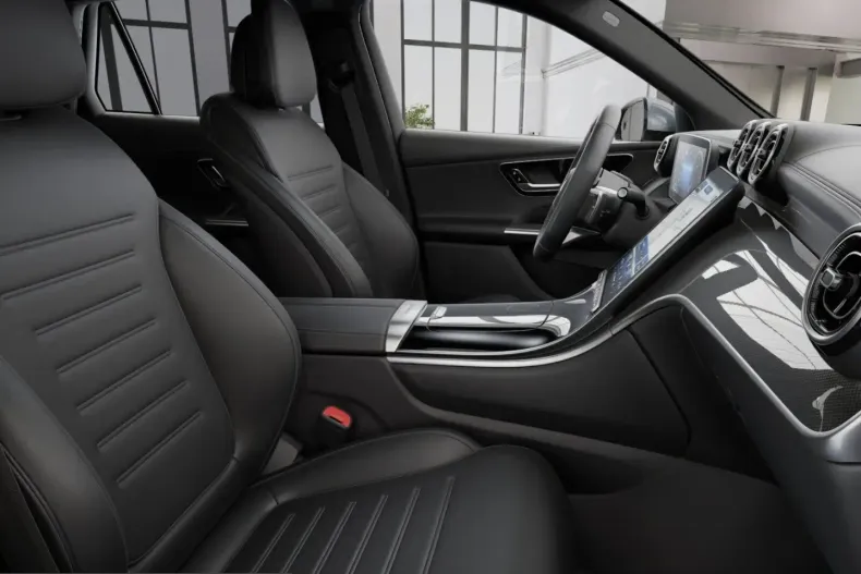Mercedes-Benz GLC 300 (Clasa GLC) din 2023 cu 14.190 km - oferta MER250640 - foto 4