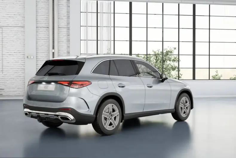Mercedes-Benz GLC 300 (Clasa GLC) din 2023 cu 14.190 km - oferta MER250640 - foto 10