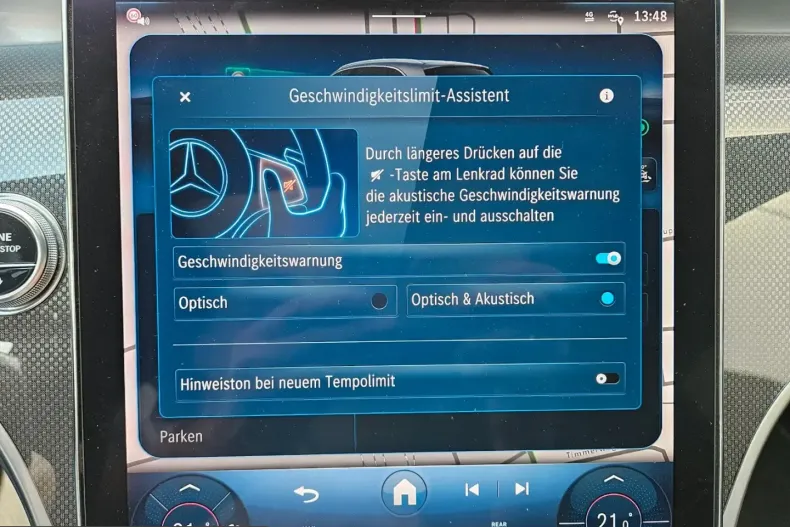 Mercedes-Benz GLC 200 (Clasa GLC) din 2023 cu 29.900 km - oferta MER250642 - foto 24