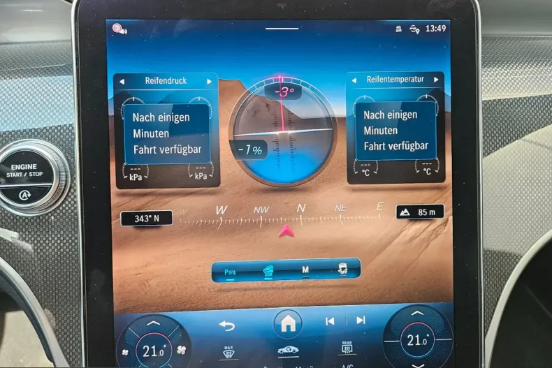 Mercedes-Benz GLC 200 (Clasa GLC) din 2023 cu 29.900 km - oferta MER250642 - foto 27