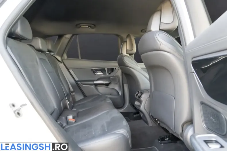 Mercedes-Benz GLC 220 (Clasa GLC) din 2023 cu 79.372 km - oferta MER250645 - foto 12