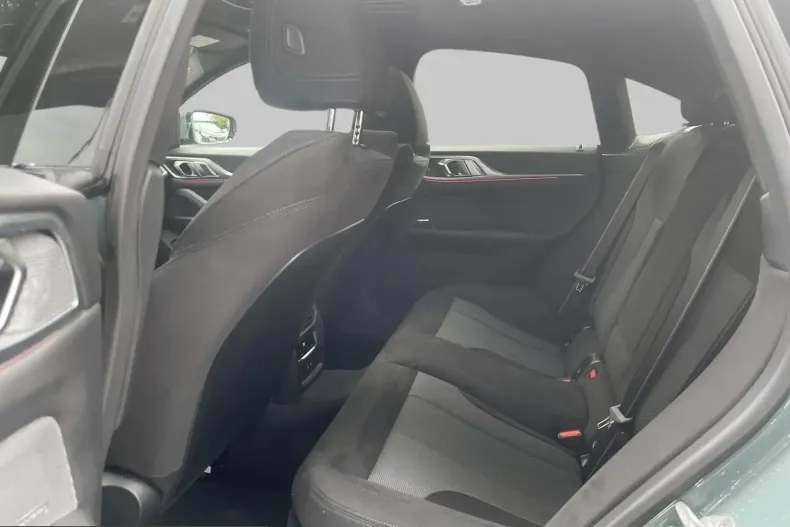 BMW 430 (Seria 4) din 2025 cu 6.884 km - oferta BMW250654 - foto 8