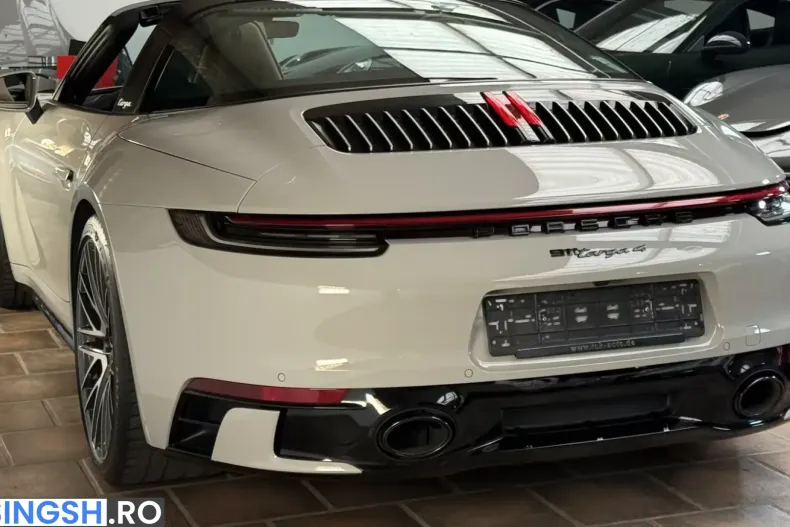 Porsche 992 din 2024 cu 14.300 km - oferta POR250666 - foto 6