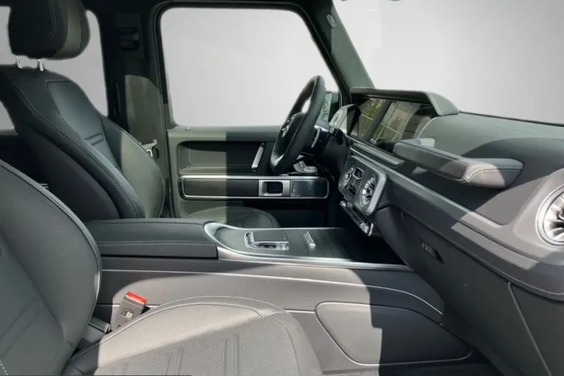 Mercedes-Benz G 500 (Clasa G) din 2025 cu 12.222 km - oferta MER250669 - foto 28