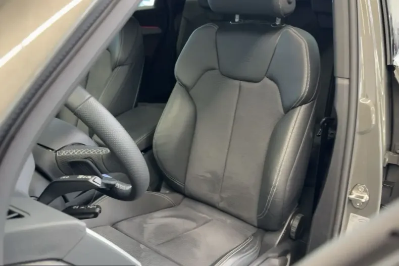 Audi Q5 din 2025 cu 33.914 km - oferta AUD250671 - foto 13