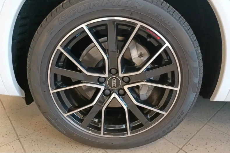 Audi Q5 din 2025 cu 35.000 km - oferta AUD250672 - foto 7