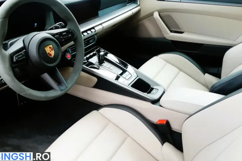 Porsche 992 din 2025 cu 4.400 km - oferta POR250674 - foto 13