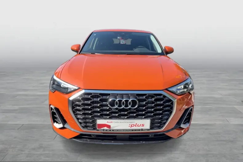 Audi Q3 din 2025 cu 7.955 km - oferta AUD250679 - foto 1