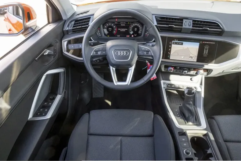 Audi Q3 din 2025 cu 3.673 km - oferta AUD250681 - foto 12
