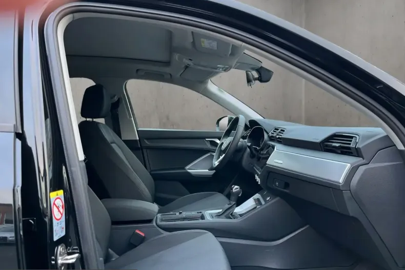 Audi Q3 din 2025 cu 36.600 km - oferta AUD250682 - foto 11
