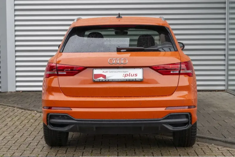 Audi Q3 din 2025 cu 6.582 km - oferta AUD250683 - foto 3