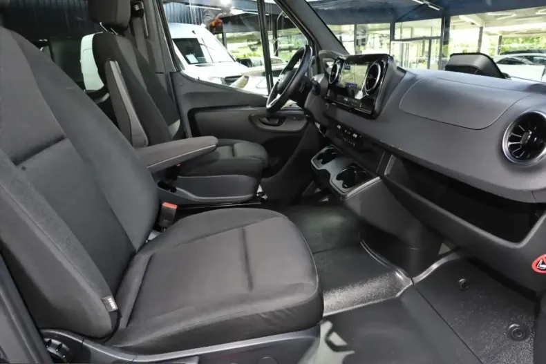 Mercedes-Benz Sprinter din 2024 cu 49.719 km - oferta MER250687 - foto 10