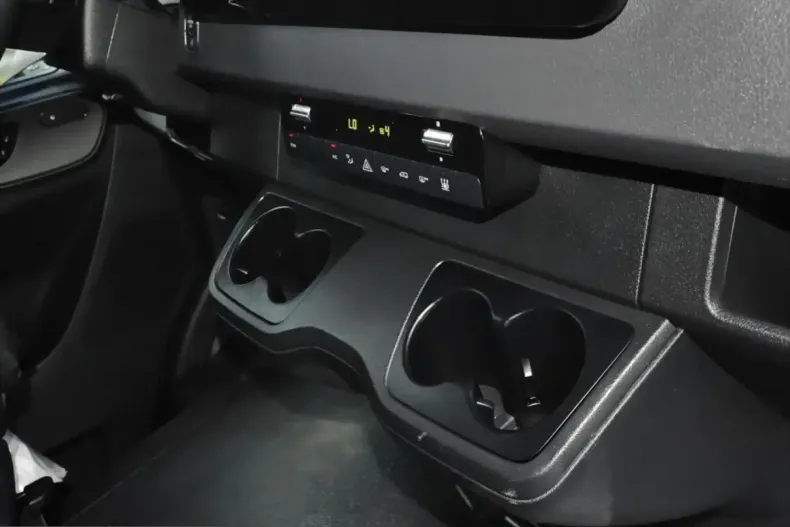 Mercedes-Benz Sprinter din 2024 cu 49.719 km - oferta MER250687 - foto 11