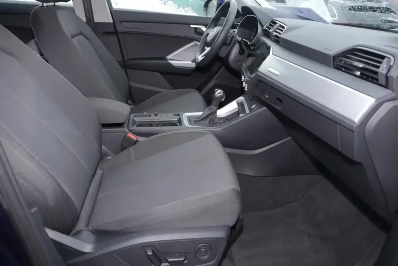 Audi Q3 din 2025 cu 19.390 km - oferta AUD250688 - foto 5