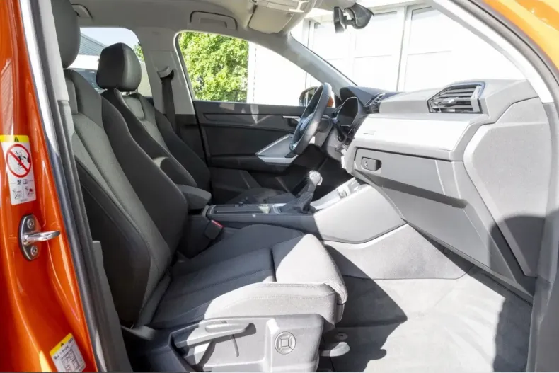 Audi Q3 din 2025 cu 8.114 km - oferta AUD250689 - foto 6