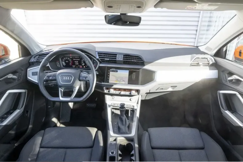 Audi Q3 din 2025 cu 8.114 km - oferta AUD250689 - foto 10