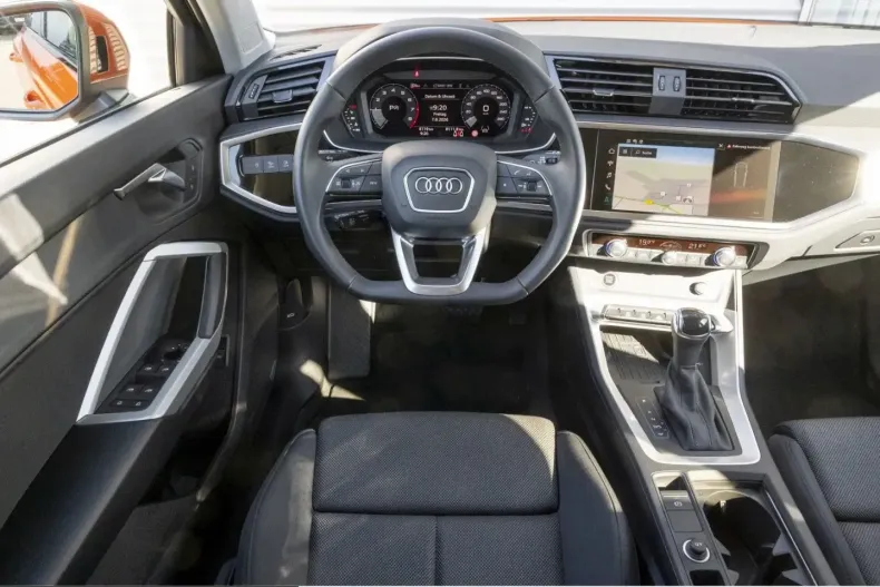 Audi Q3 din 2025 cu 8.114 km - oferta AUD250689 - foto 12