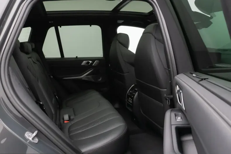 BMW X5 (Seria X) din 2022 cu 67.095 km - oferta BMW250696 - foto 25