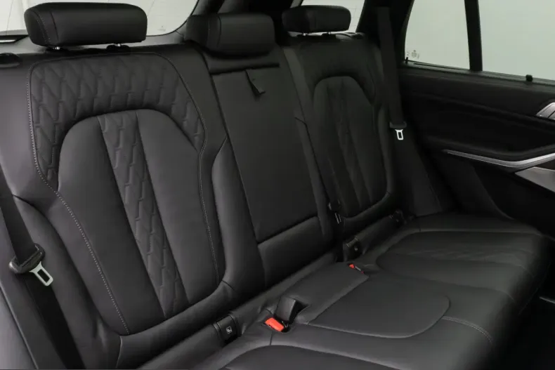 BMW X5 (Seria X) din 2022 cu 67.095 km - oferta BMW250696 - foto 28