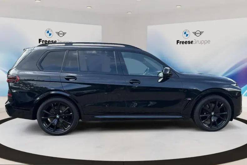 BMW X7 (Seria X) din 2023 cu 70.743 km - oferta BMW250698 - foto 7