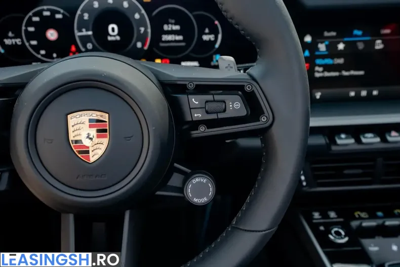 Porsche 992 din 2025 cu 2.500 km - oferta POR250705 - foto 24