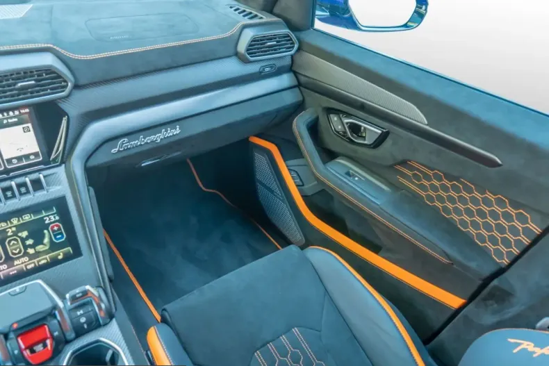 Lamborghini Urus din 2025 cu 2.750 km - oferta LAM250711 - foto 11