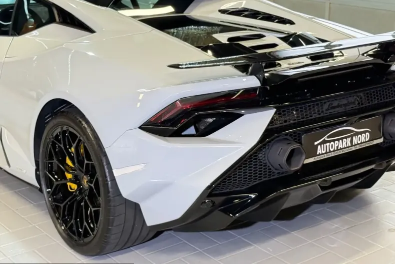 Lamborghini Huracán din 2024 cu 4.500 km - oferta LAM250719 - foto 13