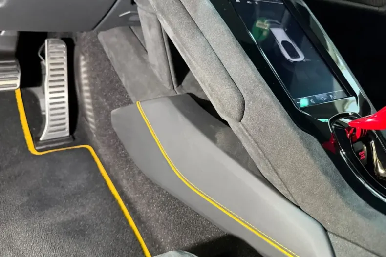 Lamborghini Huracán din 2024 cu 4.500 km - oferta LAM250719 - foto 29